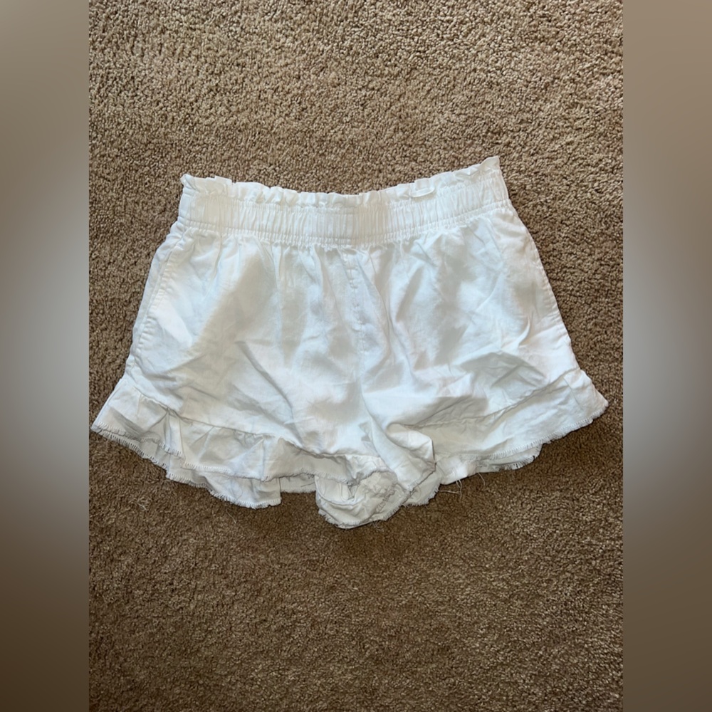 Aerie Ruffle Linen Shorts